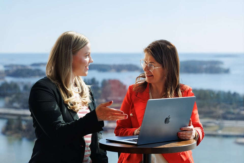 Tia Kopola ja Hilla Sundström, URALAB